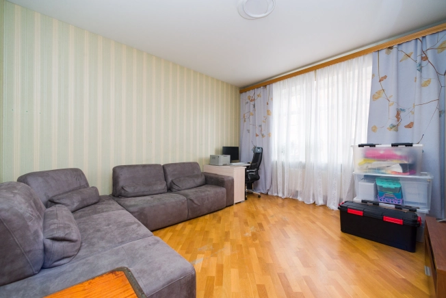 Купить трехкомнатную квартиру в районе Советский в Рязани. Вариант № 9090283, 0, площадь -  квм, цена 17000000 рублей