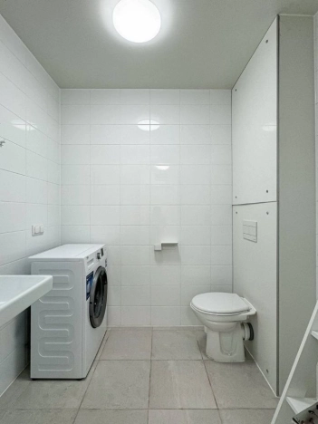 Купить квартиру в Москве. Вариант № 9376032, 1, площадь -  квм, цена 32950000 рублей