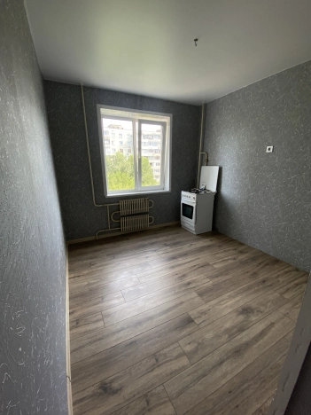 Купить трехкомнатную квартиру в Воронеже. Вариант № 1375847, 8, площадь -  квм, цена 6050000 рублей