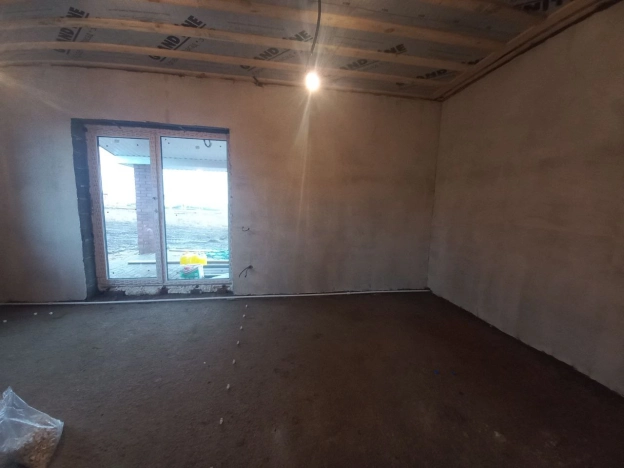 Купить дом в Строителе. Вариант № 10837316, 8, площадь -  квм, цена 8600000 рублей