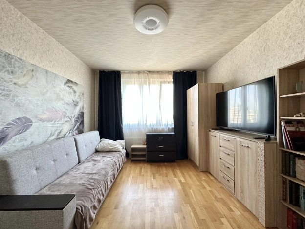 Купить трехкомнатную квартиру в Одинцове. Вариант № 3919042, 21, площадь -  квм, цена 15650000 рублей