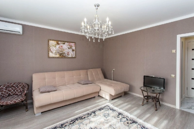 Купить квартиру в Тобольске. Вариант № 9148570, 6, площадь -  квм, цена 5500000 рублей