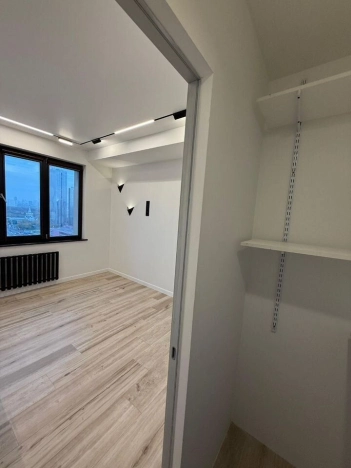 Купить квартиру в Москве. Вариант № 8059690, 22, площадь - квм, цена 35499000 рублей