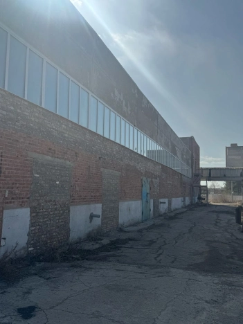 Купить коммерческую недвижимость в Омске. Вариант № 38294, 3, площадь -  квм, цена 19500000 рублей