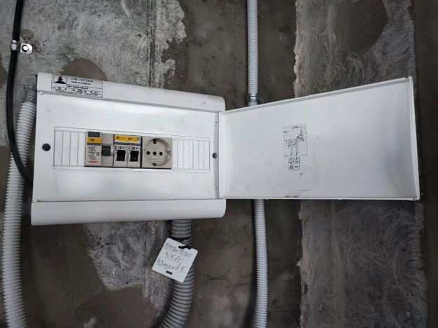 Купить квартиру в Москве. Вариант № 8531352, 28, площадь - квм, цена 40700000 рублей