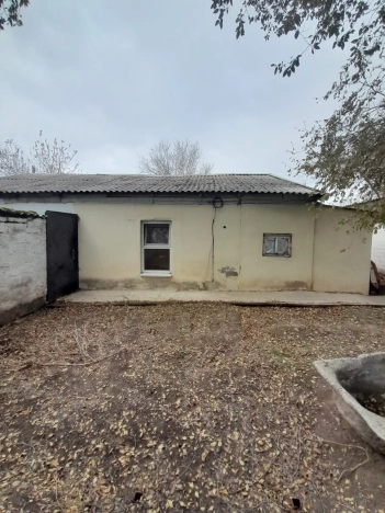 Купить дом на улице Мечникова в Элисте. Вариант № 17872, 14, площадь -  квм, цена 3500000 рублей