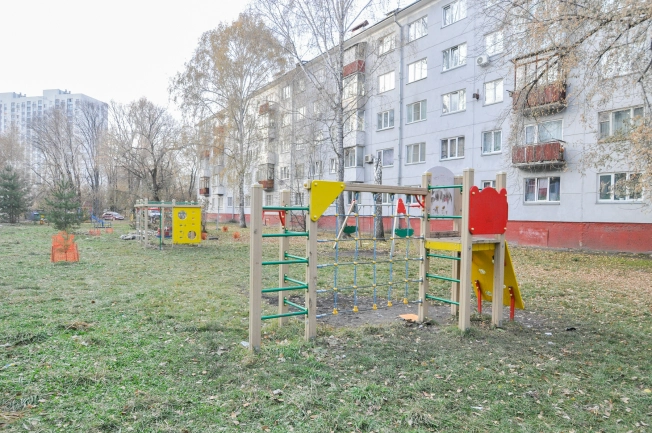 Купить трехкомнатную квартиру в Новосибирской области. Вариант № 8447850, 26, площадь -  квм, цена 5400000 рублей