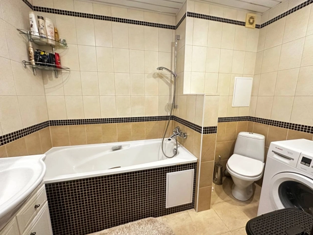 Купить многокомнатную квартиру на улице Студёный Кордон в Пензе. Вариант № 10288876, 7, площадь -  квм, цена 6900000 рублей