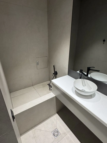 Купить однокомнатную квартиру на улице Крузенштерна в Москве. Вариант № 7791993, 6, площадь -  квм, цена 15400000 рублей