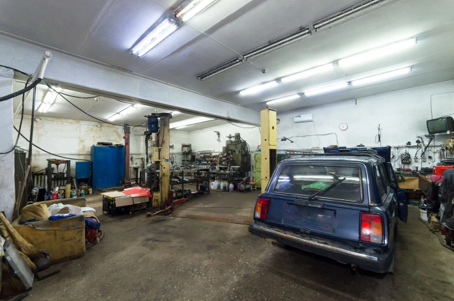 Купить коммерческую недвижимость в Тобольске. Вариант № 12798, 3, площадь -  квм, цена 6000000 рублей