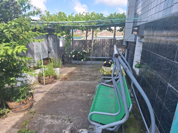 Купить дом на улице Гранатовая в Краснодарском крае. Вариант № 536940, 14, площадь -  квм, цена 8500000 рублей