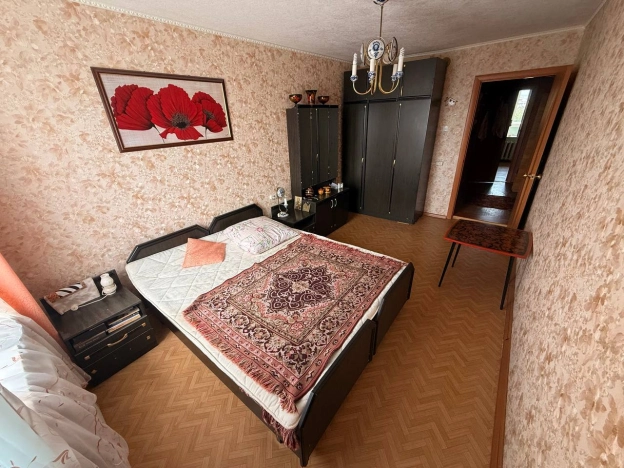 Купить трехкомнатную квартиру в Микрорайоне Менделеевский, Гусь-Хрустальный в Гусь-Хрустальном. Вариант № 976881, 2, площадь - квм, цена 4000000 рублей