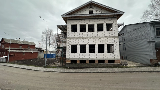 Купить дом на улице 1 Мая в Нижегородской области. Вариант № 9010119, 2, площадь -  квм, цена 200000000 рублей