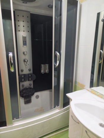 Снять квартиру в Тобольске. Вариант № 9100485, 8, площадь -  квм, цена 40000 рублей