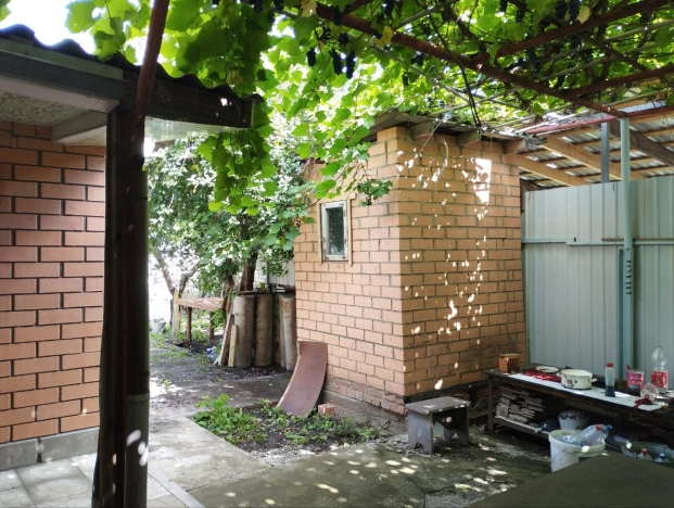 Купить дом в Короче. Вариант № 4014348, 5, площадь -  квм, цена 2200000 рублей