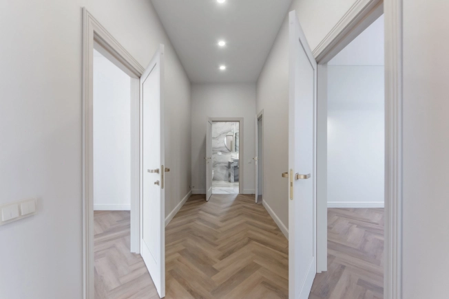 Купить дом в Москве. Вариант № 9823242, 24, площадь - квм, цена 35000000 рублей