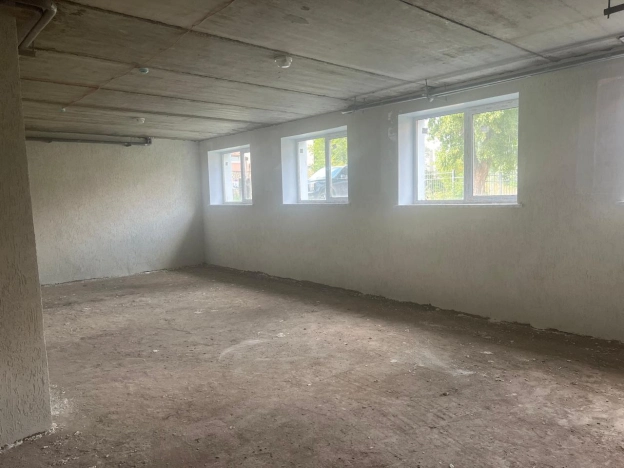 Купить коммерческую недвижимость в Стерлитамаке. Вариант № 12862, 3, площадь -  квм, цена 4200000 рублей