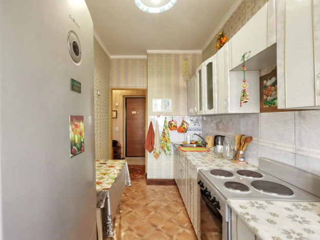 Купить двухкомнатную квартиру на улице Ооржака Лопсанчапа в Кызыле. Вариант № 7786, 8, площадь -  квм, цена 6650000 рублей