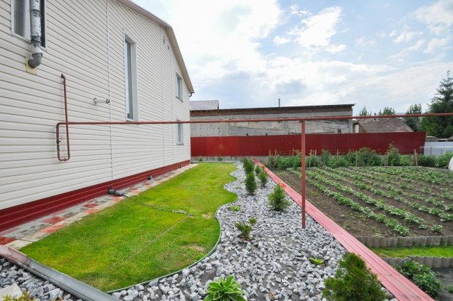 Купить дом в районе Калининский в Новосибирске. Вариант № 43514, 44, площадь -  квм, цена 11500000 рублей