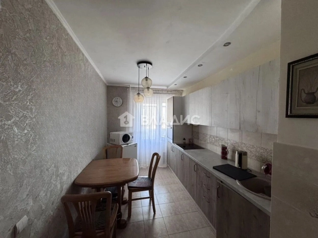 Купить трехкомнатную квартиру в районе Октябрьский в Улан-Удэ. Вариант № 7199499, 3, площадь - квм, цена 7600000 рублей