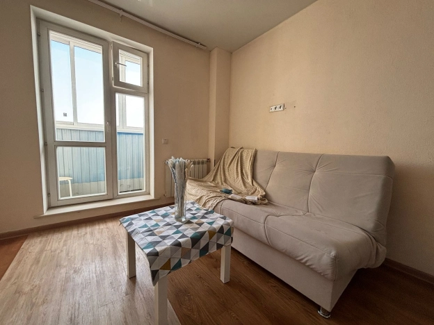 Купить квартиру на улице Виктора Уса в Новосибирске. Вариант № 22631, 2, площадь -  квм, цена 2150000 рублей