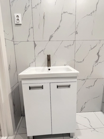 Купить дом в Иркутской области. Вариант № 9495268, 18, площадь -  квм, цена 8100000 рублей