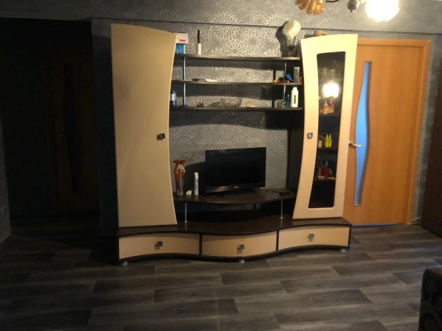 Купить трехкомнатную квартиру на улице Ильи Мухачева в Бийске. Вариант № 18278, 8, площадь -  квм, цена 4300000 рублей