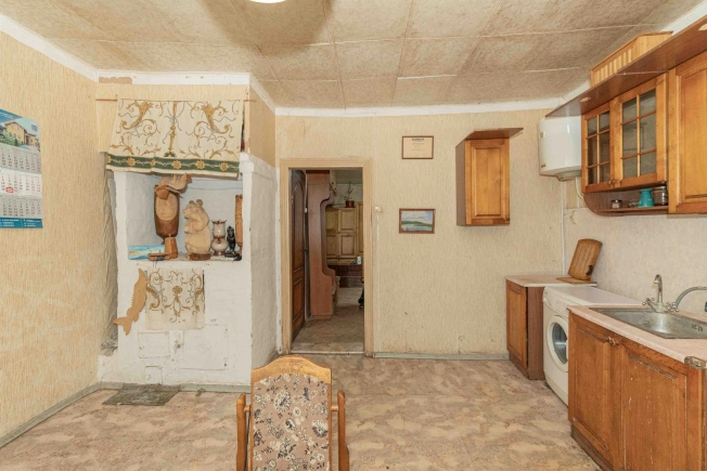 Купить двухкомнатную квартиру на улице Пожарского в Суздале. Вариант № 2082665, 3, площадь -  квм, цена 18500000 рублей