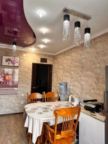 Купить квартиру на улице Комарова в Улан-Удэ. Вариант № 8535062, 28, площадь -  квм, цена 17500000 рублей