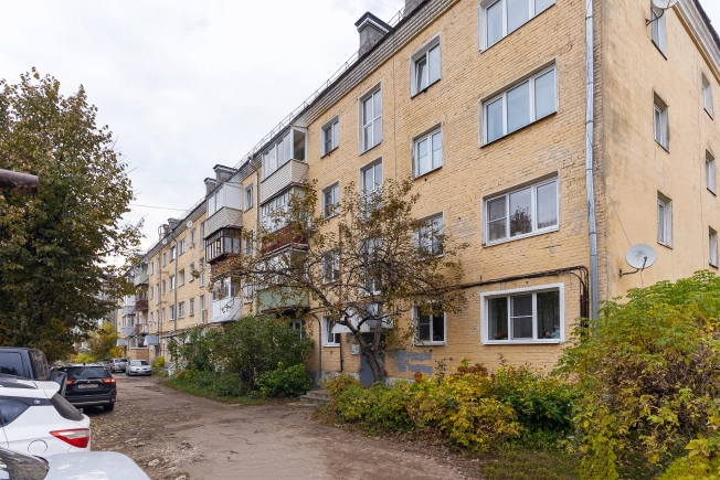 Купить квартиру в Коврове. Вариант № 6793414, 27, площадь -  квм, цена 3150000 рублей