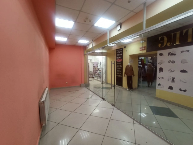 Снять коммерческую недвижимость в Омске. Вариант № 9108724, 5, площадь -  квм, цена 14000 рублей