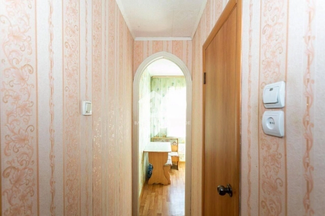 Купить однокомнатную квартиру в районе Советский в Новосибирске. Вариант № 9151867, 13, площадь -  квм, цена 3300000 рублей