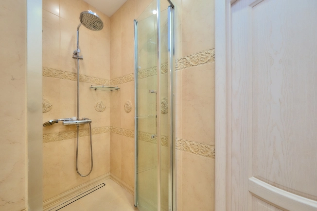 Купить двухкомнатную квартиру в районе Железнодорожный в Рязани. Вариант № 3975570, 11, площадь -  квм, цена 13850000 рублей