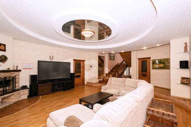 Купить дом в Лакинске. Вариант № 2577, 9, площадь -  квм, цена 36500000 рублей