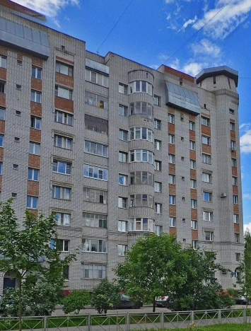 Купить квартиру в Вологодской области. Вариант № 2624707, 32, площадь -  квм, цена 9750000 рублей