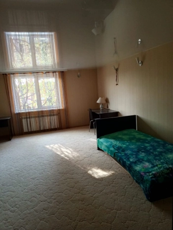 Купить дом в районе Калининский в Новосибирске. Вариант № 43958, 15, площадь -  квм, цена 14200000 рублей