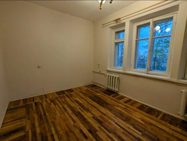 Купить трехкомнатную квартиру на улице Московское шоссе в Санкт-Петербурге. Вариант № 24098, 9, площадь -  квм, цена 7700000 рублей