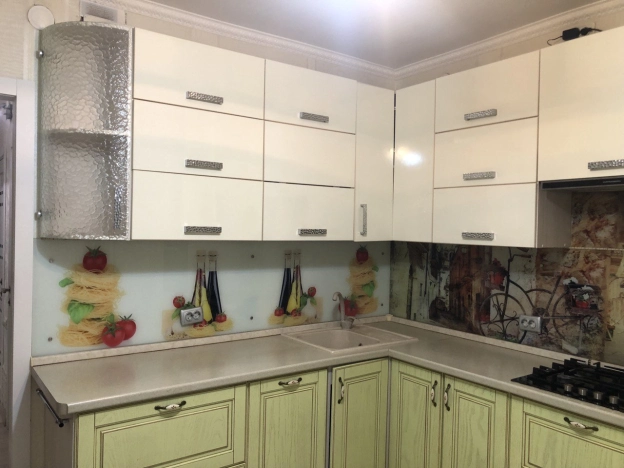 Купить двухкомнатную квартиру на улице Центральная в Белгородской области. Вариант № 7207193, 1, площадь -  квм, цена 6800000 рублей