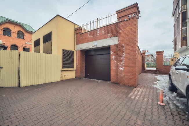 Купить трехкомнатную квартиру в районе Советский в Рязани. Вариант № 5313376, 13, площадь -  квм, цена 27000000 рублей