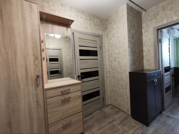 Купить однокомнатную квартиру на улице 9 Января в Воронеже. Вариант № 35551, 8, площадь -  квм, цена 4300000 рублей