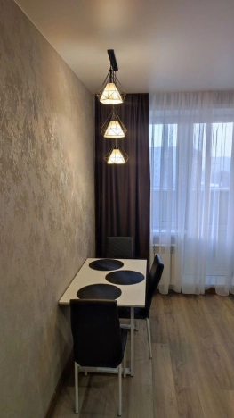 . Вариант № 8458654, 5, площадь - 42 квм, цена 45000 рублей