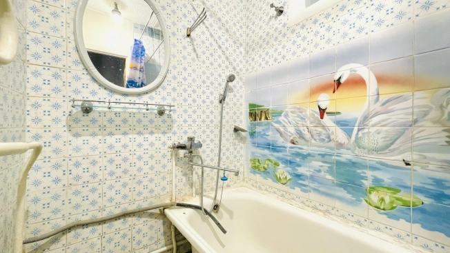 Снять квартиру в Липецкой области. Вариант № 9841172, 17, площадь -  квм, цена 15000 рублей