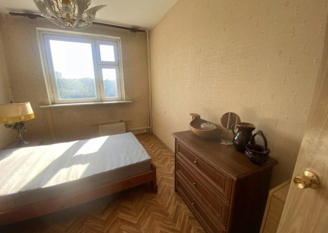 Купить квартиру в Москве. Вариант № 7700226, 9, площадь - квм, цена 19200000 рублей