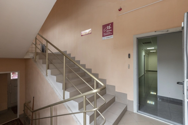 Снять коммерческую недвижимость свободного назначения в районе Якиманка в Москве. Вариант № 60841, 33, площадь -  квм, цена 377150 рублей