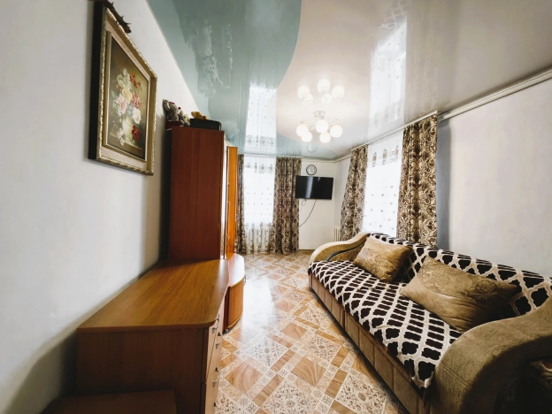 Купить дом на улице Садовая в Приморском крае. Вариант № 7866, 0, площадь -  квм, цена 4300000 рублей