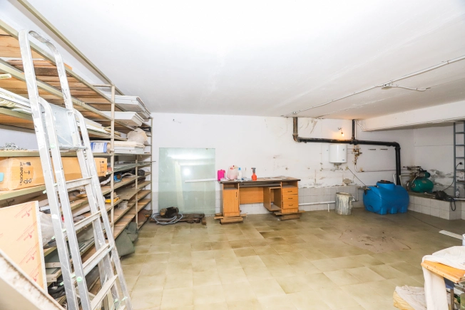 Купить дом на улице переулок Гоголя в Краснодаре. Вариант № 2953, 34, площадь -  квм, цена 27500000 рублей