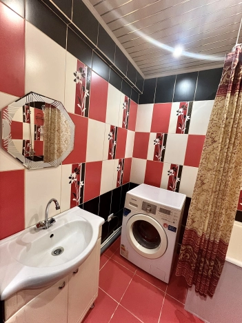 Снять квартиру в Тобольске. Вариант № 9459290, 19, площадь -  квм, цена 45000 рублей