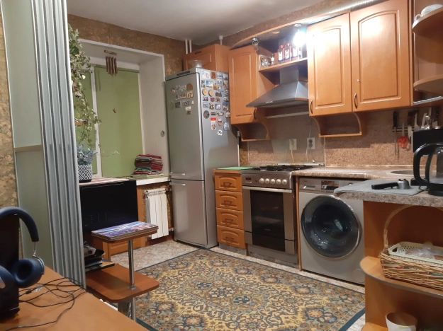 Купить четырехкомнатную квартиру в Омске. Вариант № 21270, 0, площадь -  квм, цена 10600000 рублей