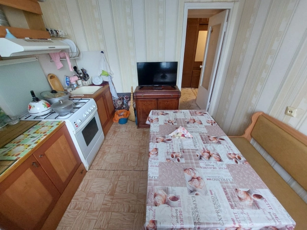 Купить трехкомнатную квартиру в Пушкине. Вариант № 12551, 2, площадь -  квм, цена 9300000 рублей