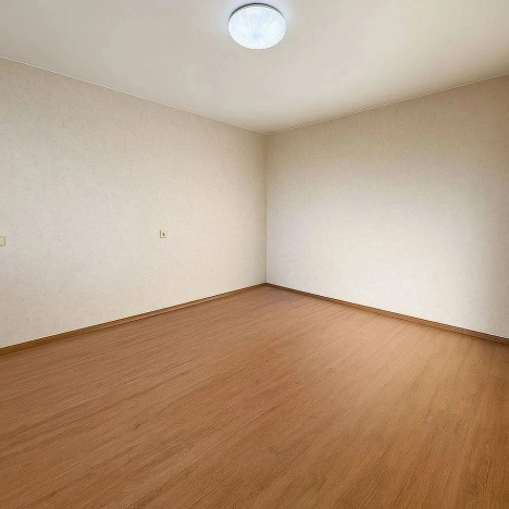 Купить квартиру на улице Комарова в Улан-Удэ. Вариант № 8142241, 10, площадь -  квм, цена 6550000 рублей